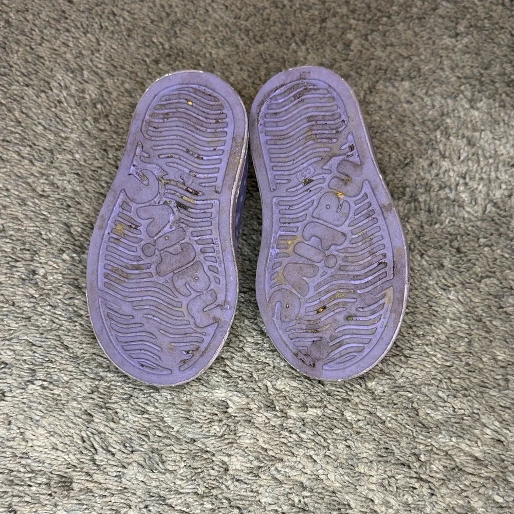 Native Toddler/Kids Purple Shoes, Size 5